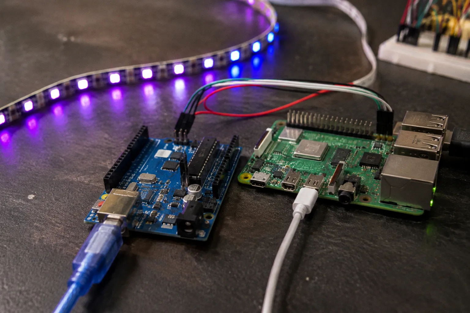 Arduino czy Raspberry Pi w instalacji interaktywnej?