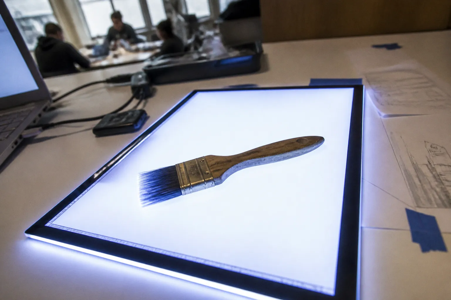 Projekt art-tech: od pomysłu do prezentacji