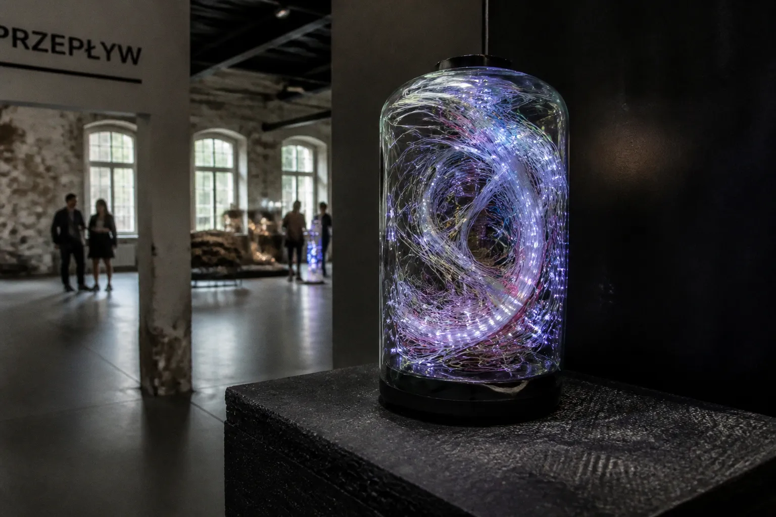 Przechowywanie danych w instalacjach art-tech: jak uniknąć utraty logów